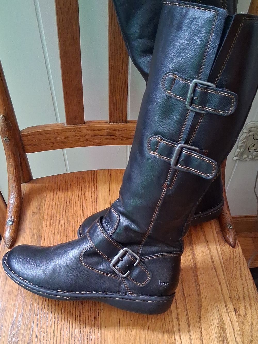 Women's Black Tall Buckle Man Made  Leather Boots.  8